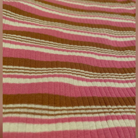 Ava & Viv Plus-Size Women’s Striped Ribbed Top - Picture 2 of 3